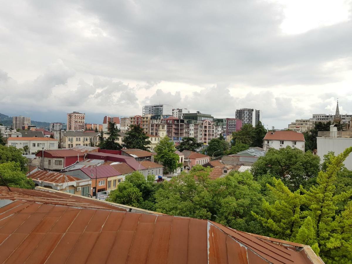 Mikepalace Hotel Batumi Exterior photo